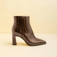 [SAMPLE] Chocolate Brown Calf Leather Bold Block Ankle Boot