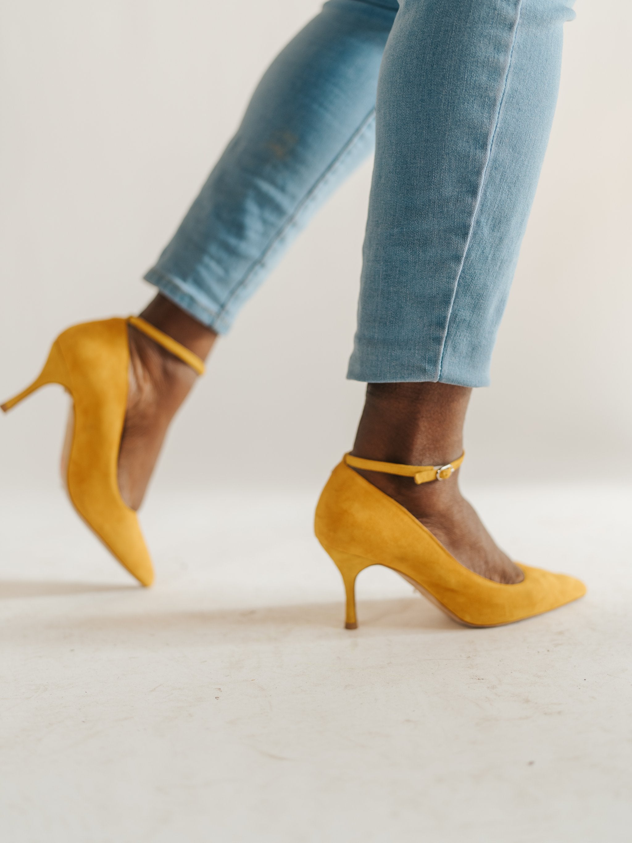 Heel Loving - Saffron Avenue